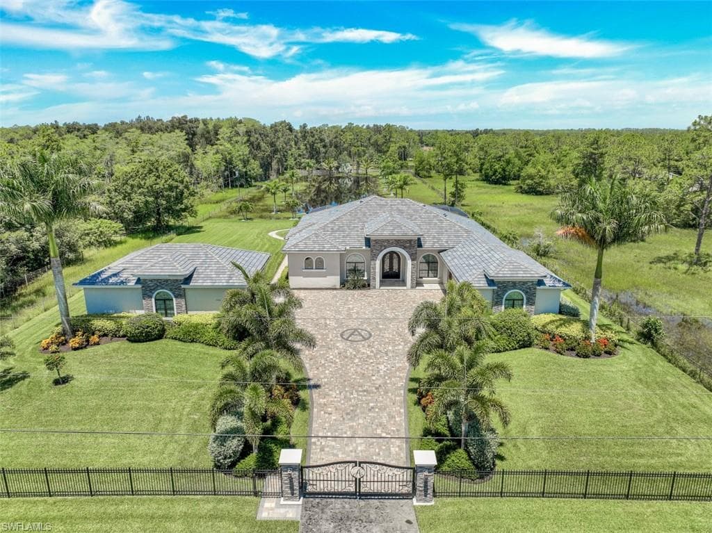 12230 Musket LN FORT MYERS, FL 33912