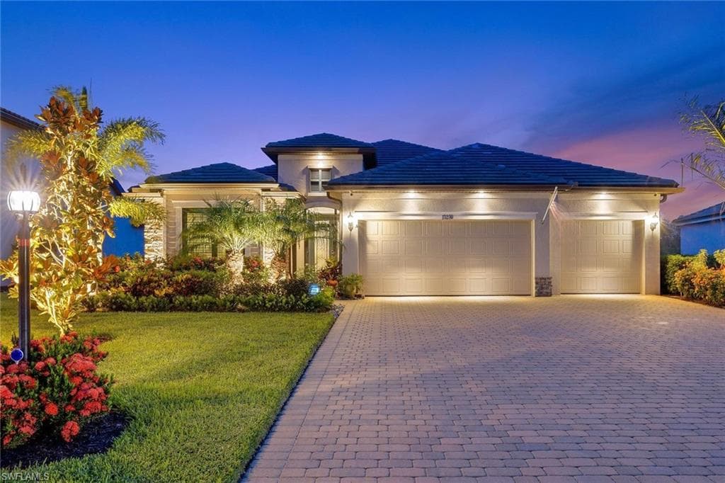 17230 Ashcomb WAY ESTERO, FL 33928