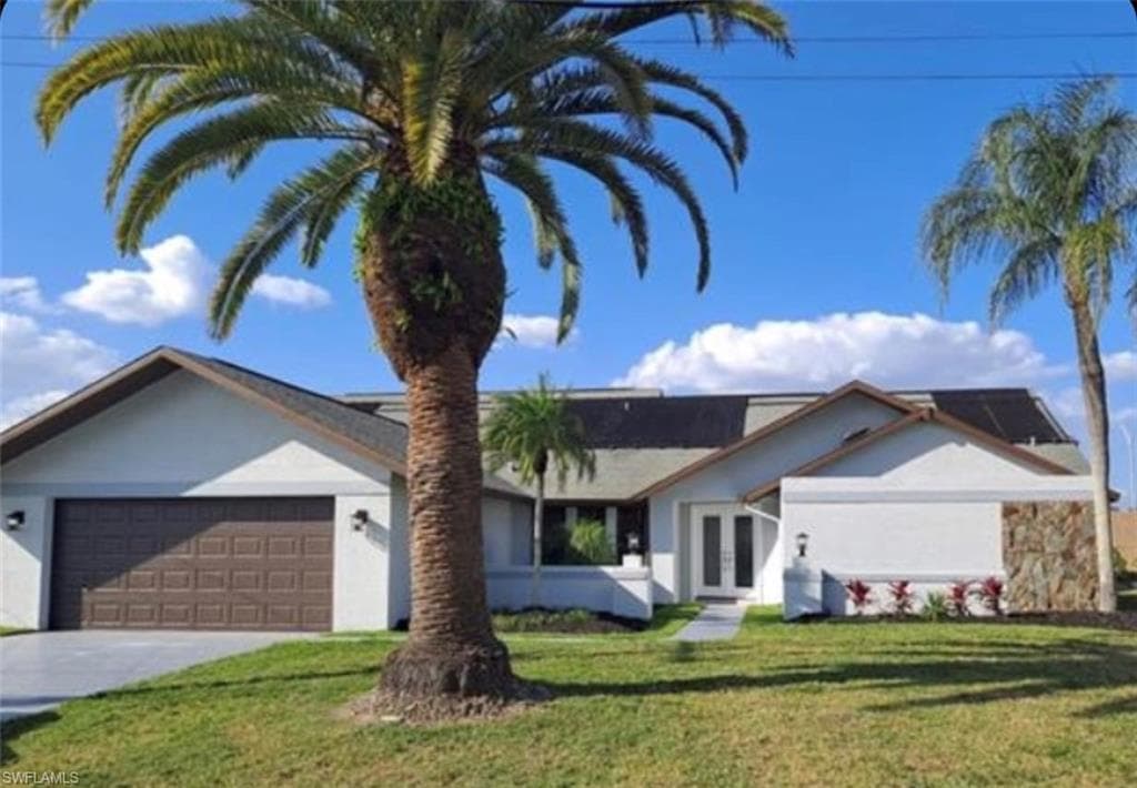 2207 Everest PKY CAPE CORAL, FL 33904