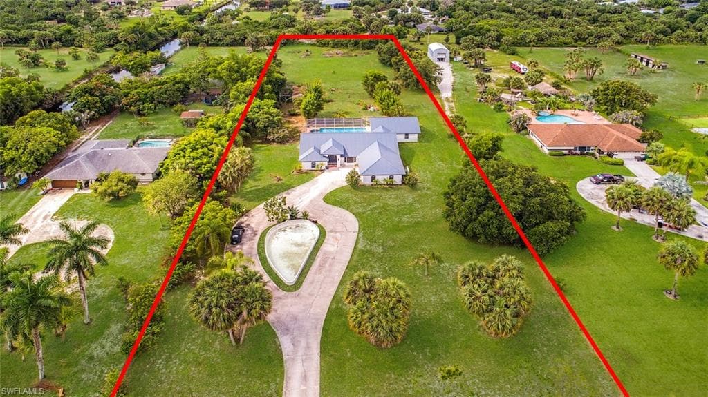 260 20th AVE NE NAPLES, FL 34120