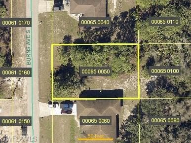811 Burns AVE S LEHIGH ACRES, FL 33974