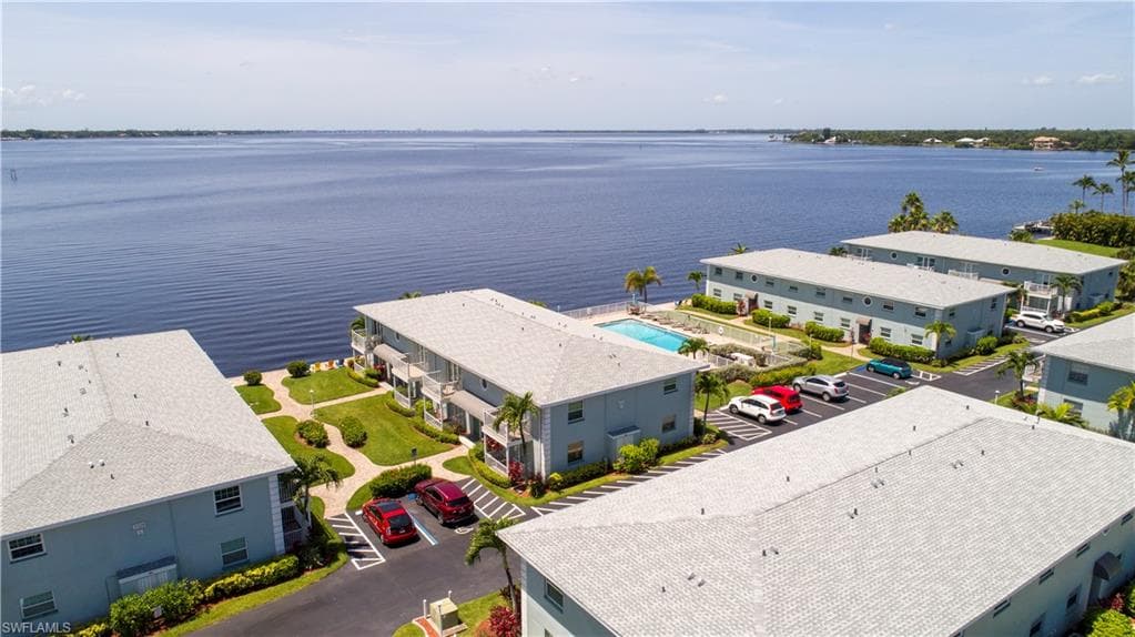 3330 N Key DR 1 NORTH FORT MYERS, FL 33903