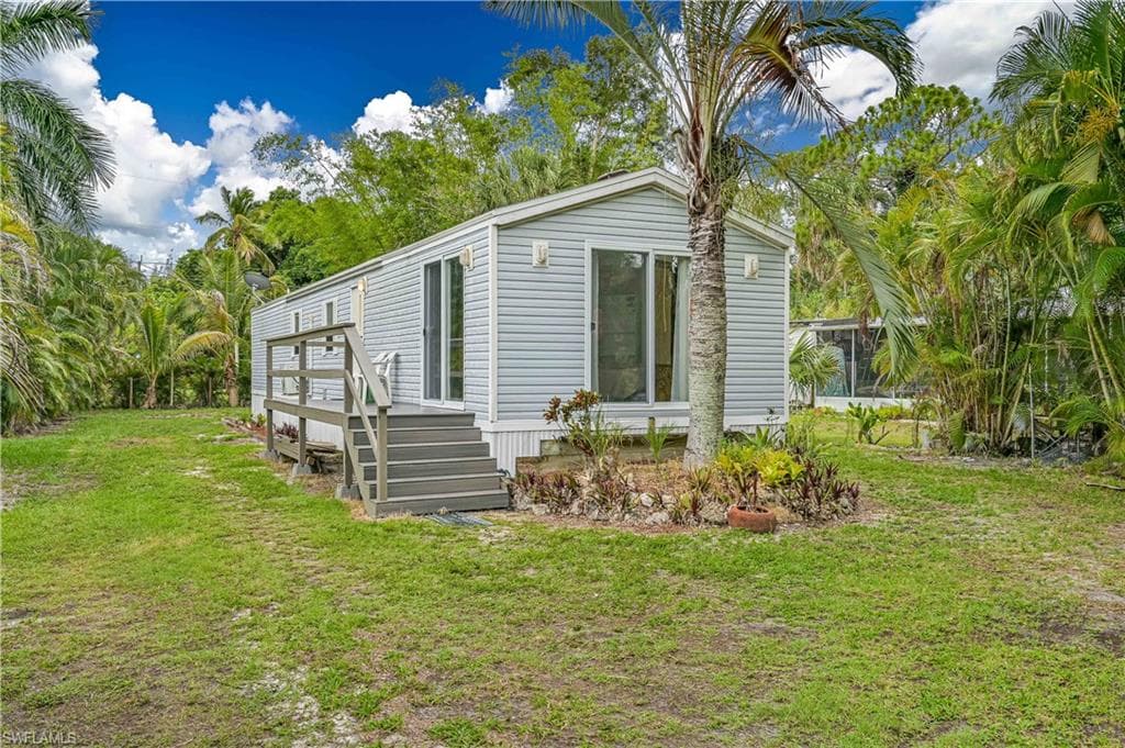 7461 Pinehurst RD BOKEELIA, FL 33922