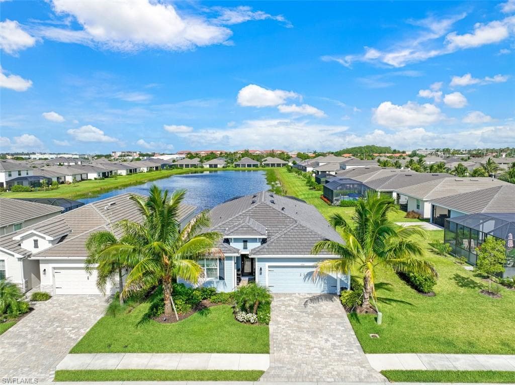 4264 Bluegrass DR FORT MYERS, FL 33916