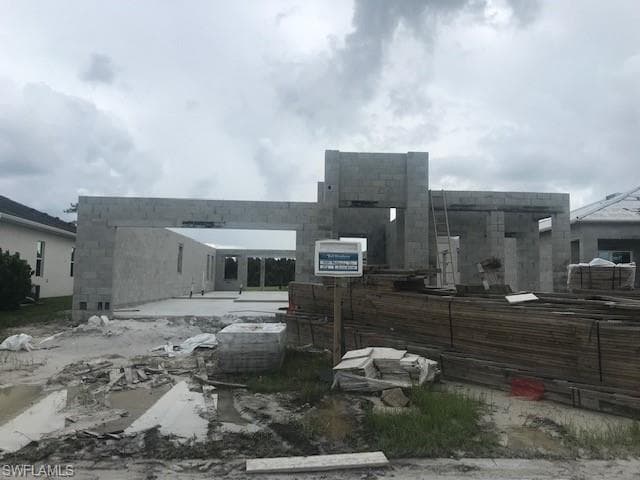 9051 Redonda DR NAPLES, FL 34114