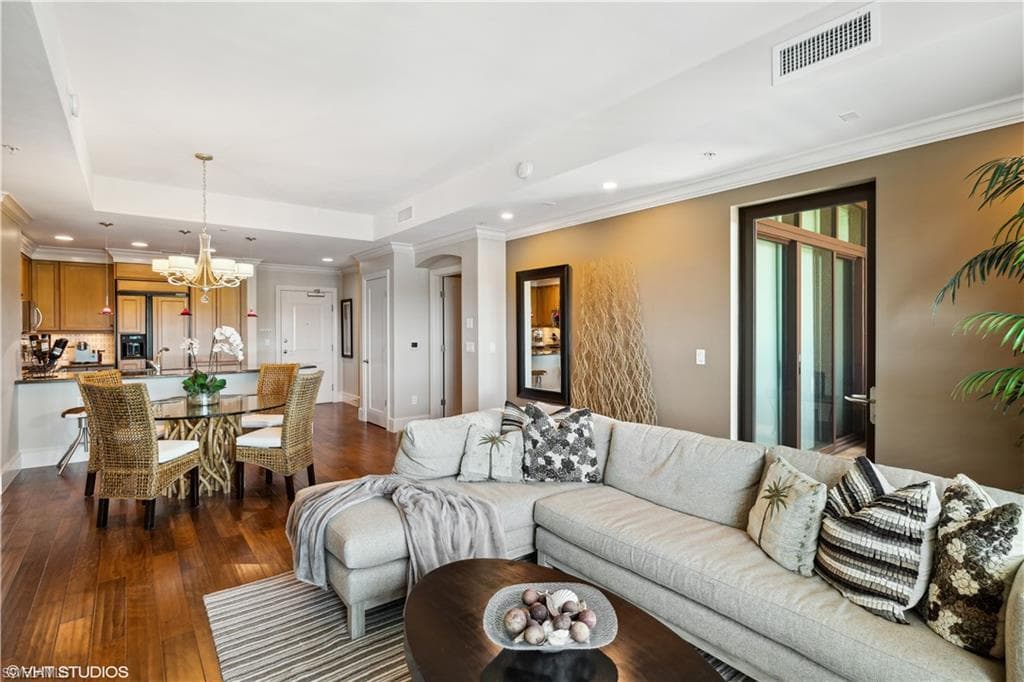 9115 Strada PL 5412 NAPLES, FL 34108