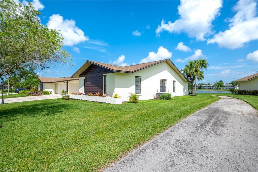 431 Glades BLVD B-8 NAPLES, FL 34112