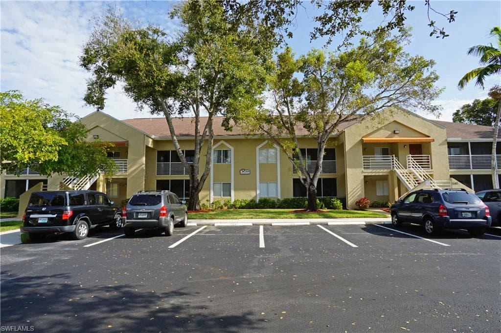 3140 Seasons WAY 510 ESTERO, FL 33928