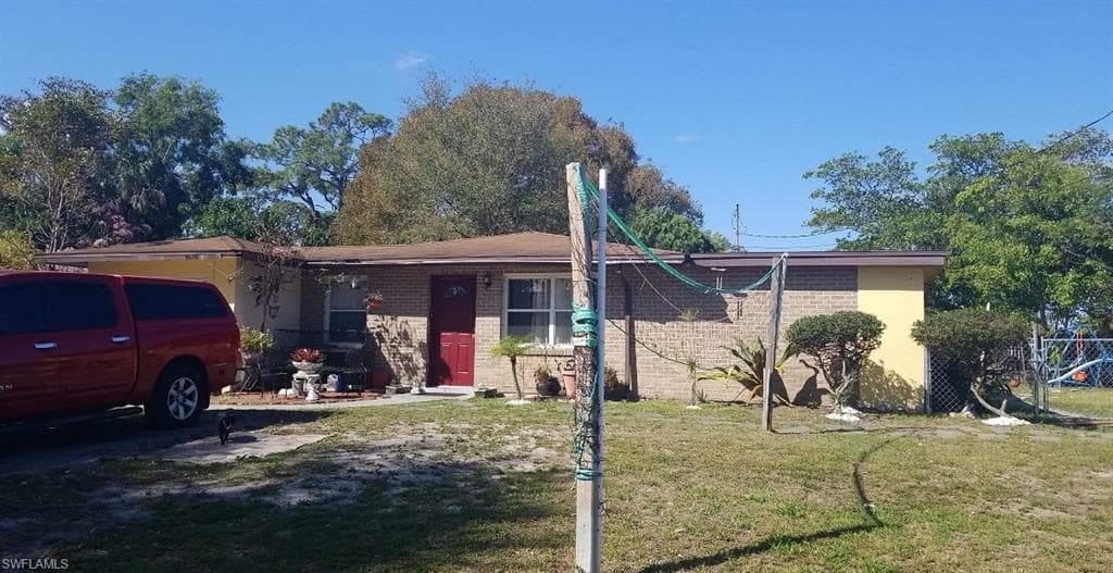 4628 Amherst CT FORT MYERS, FL 33907