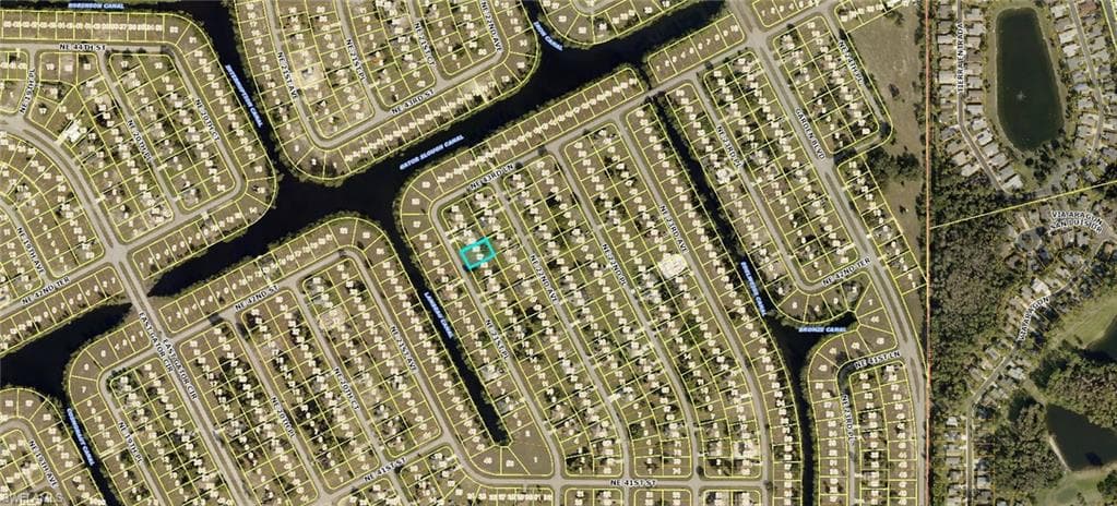 4203 NE 21st PL CAPE CORAL, FL 33909