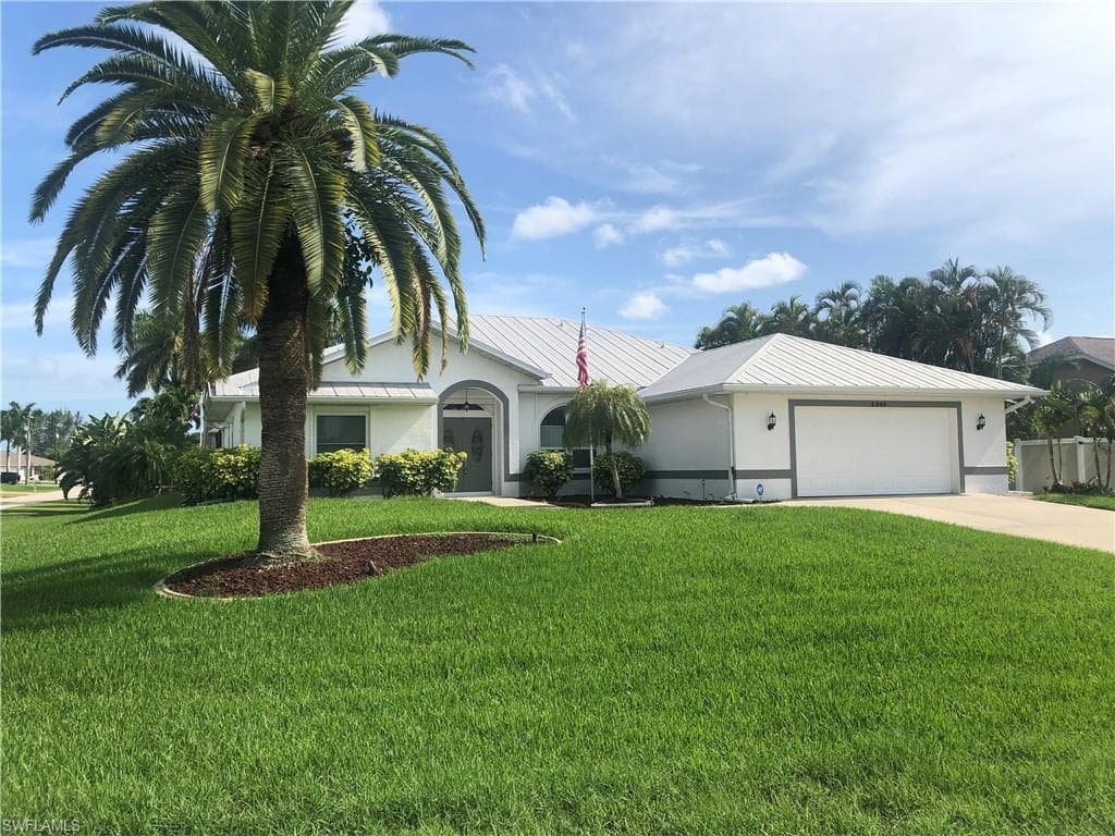 2304 SW 53rd ST CAPE CORAL, FL 33914