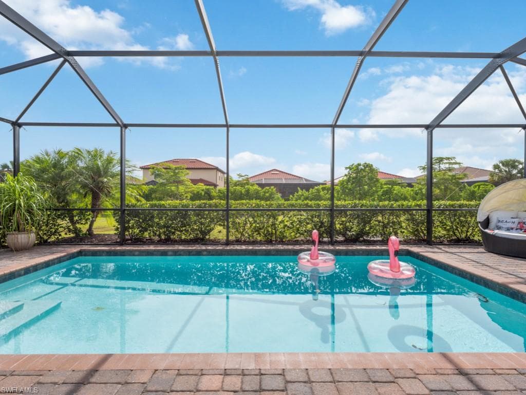 1565 Vizcaya LN NAPLES, FL 34113