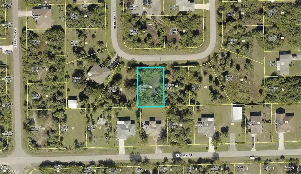 6123 Hendley CT FORT MYERS, FL 33905