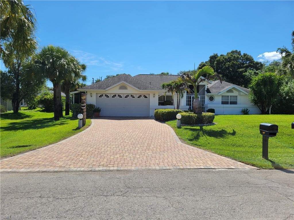 603 Canton AVE LEHIGH ACRES, FL 33972