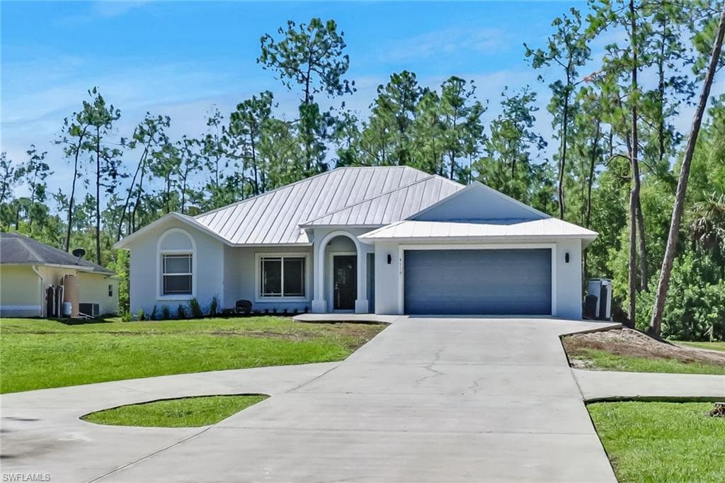 4110 2nd AVE SE NAPLES, FL 34117