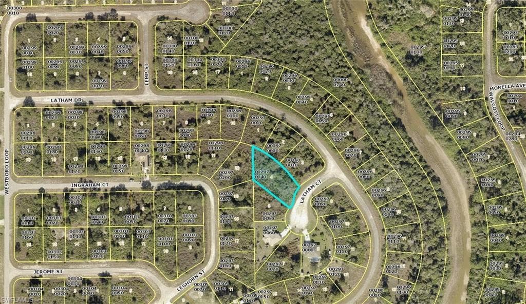 1957 Latham CT LEHIGH ACRES, FL 33972