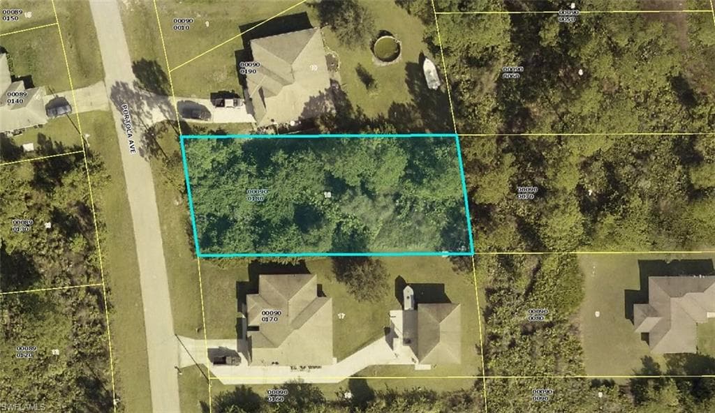 419 Portola AVE LEHIGH ACRES, FL 33974