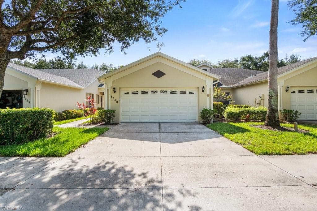 8139 Ibis Cove CIR NAPLES, FL 34119