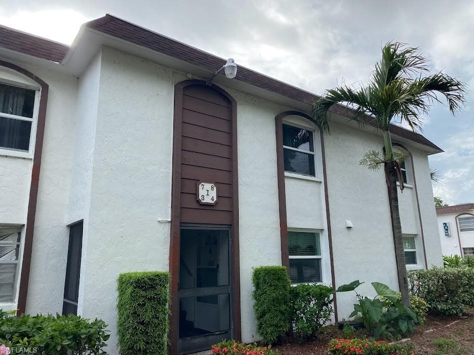 2828 Jackson ST I8 FORT MYERS, FL 33901