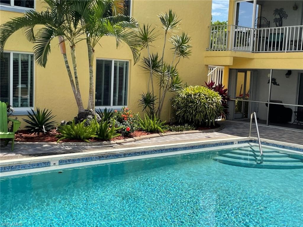 4115 SE 18th PL 101 CAPE CORAL, FL 33904