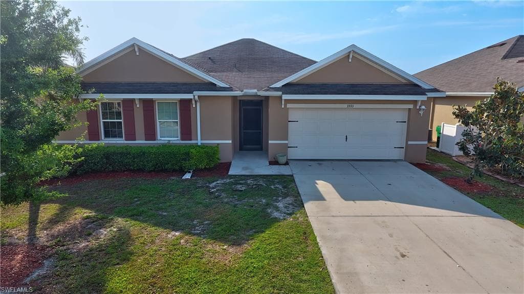 7221 Mikasa DR PUNTA GORDA, FL 33950