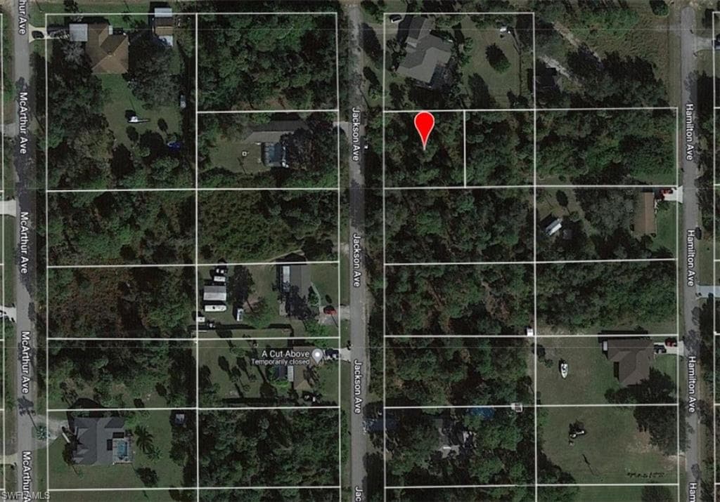 322 Jackson AVE LEHIGH ACRES, FL 33936