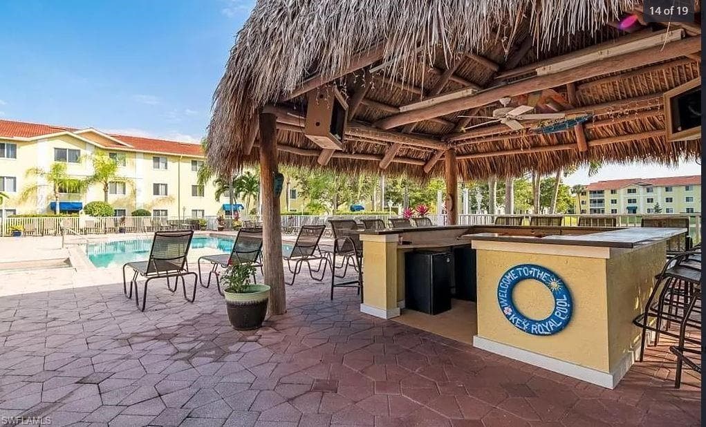 8288 Key Royal LN 1434 NAPLES, FL 34119