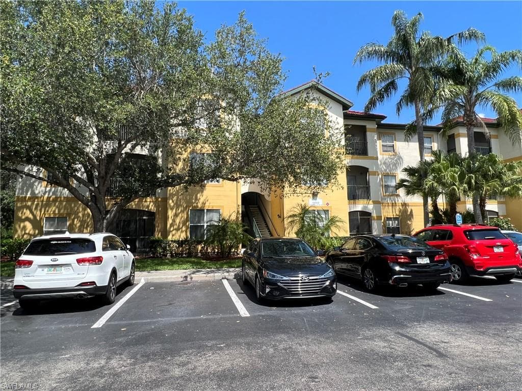 11510 Villa Grand 401 FORT MYERS, FL 33913