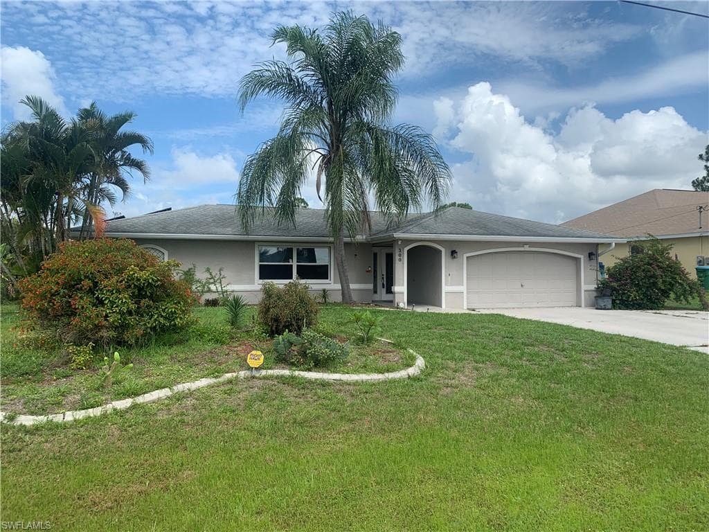 300 NW 17th PL CAPE CORAL, FL 33993