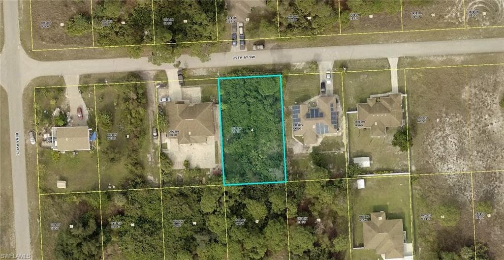 3213 29th ST SW LEHIGH ACRES, FL 33976