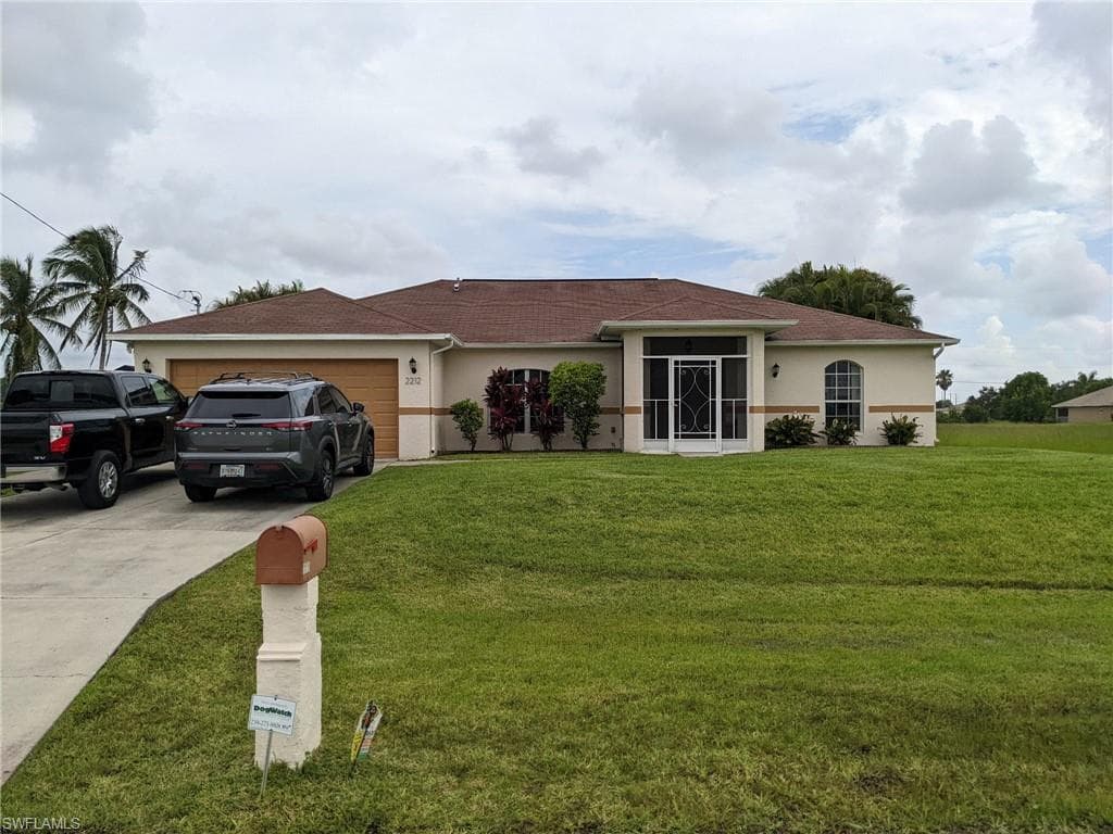 2212 NW 4th TER CAPE CORAL, FL 33993