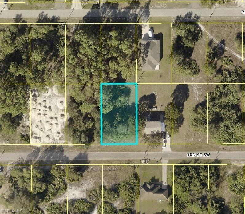 3512 3rd ST SW LEHIGH ACRES, FL 33976