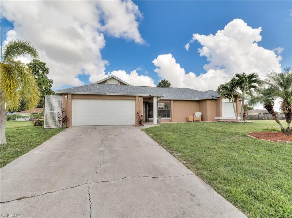 1220 12th PL CAPE CORAL, FL 33909