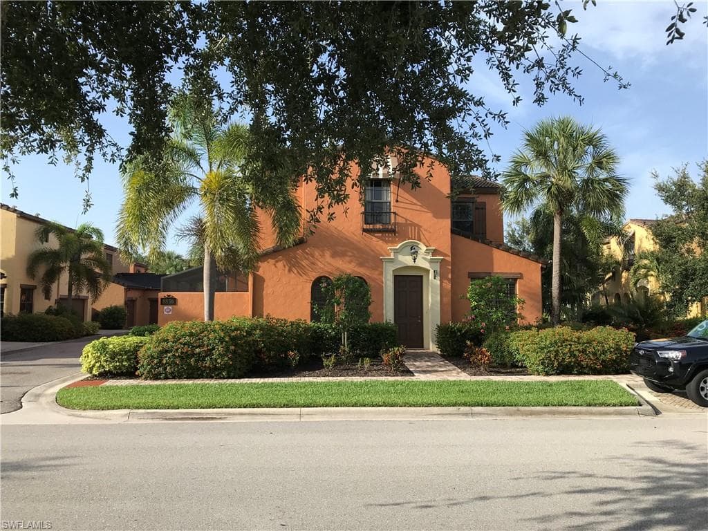 8856 Oliveria ST 9601 FORT MYERS, FL 33912