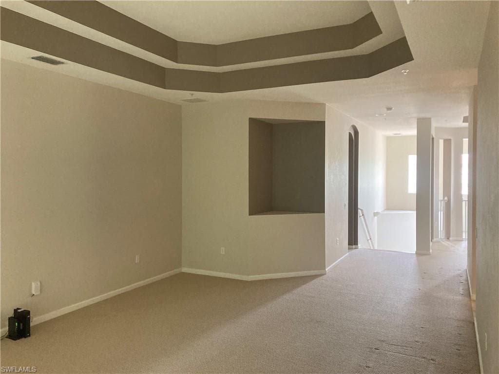 7836 Clemson ST 3-201 NAPLES, FL 34104