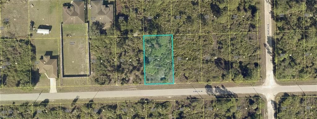 3206 63rd ST W LEHIGH ACRES, FL 33971