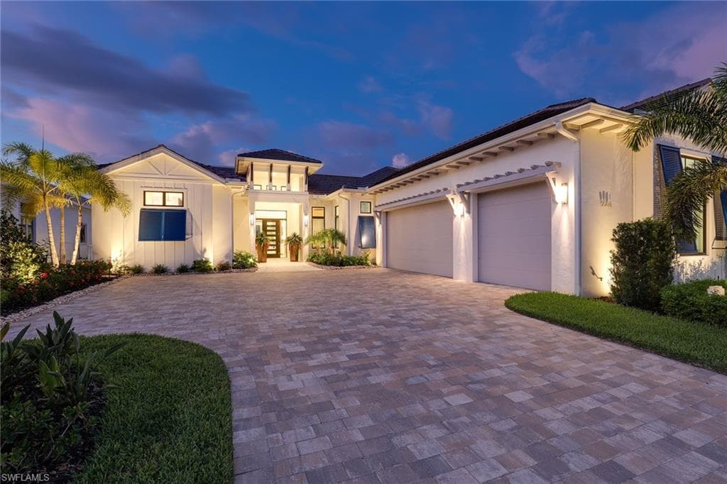 9901 Montiano DR NAPLES, FL 34113