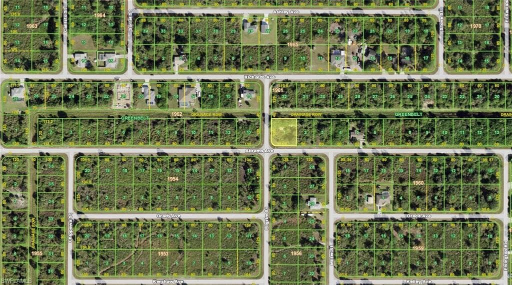 12134 Abrams AVE PORT CHARLOTTE, FL 33981
