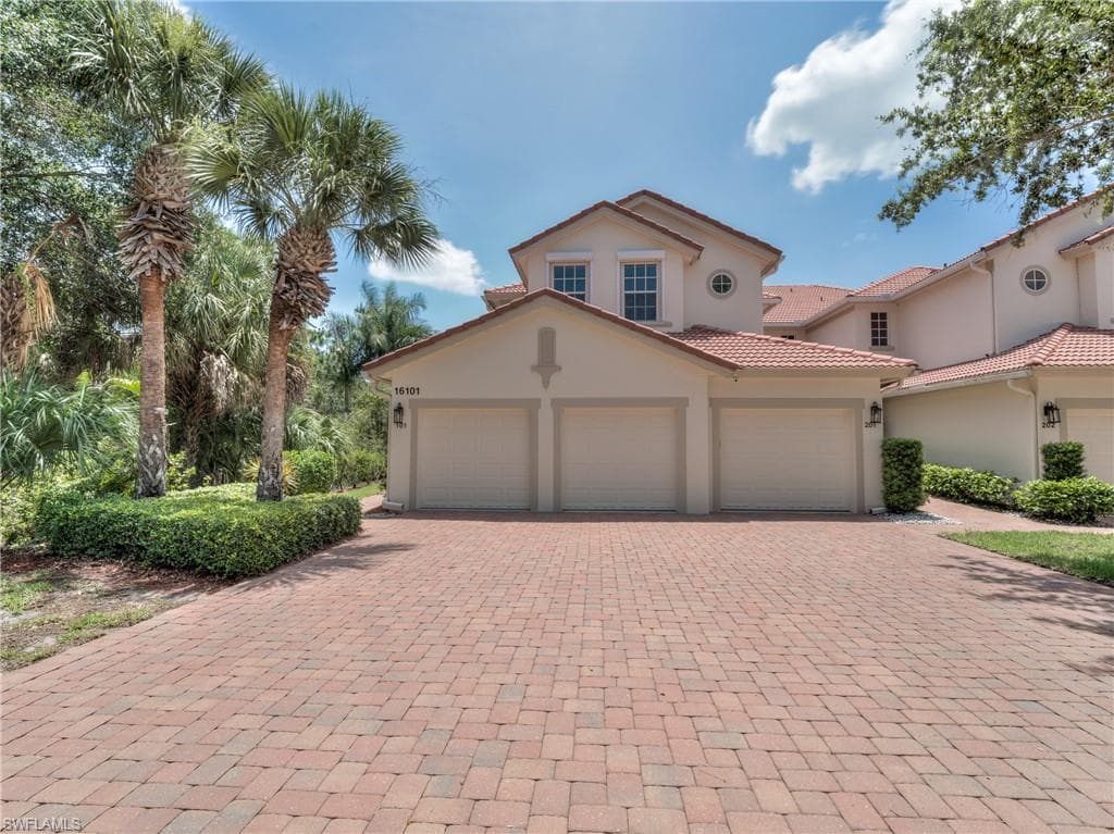 16101 Mount Abbey WAY 101 FORT MYERS, FL 33908