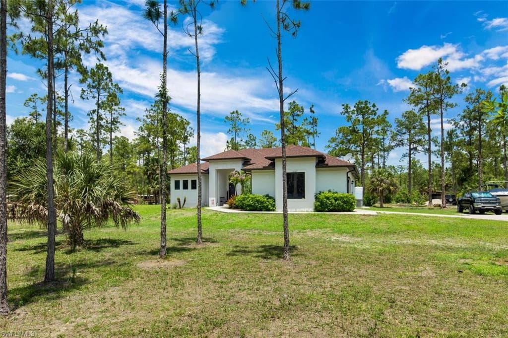 3529 6th AVE NE NAPLES, FL 34120