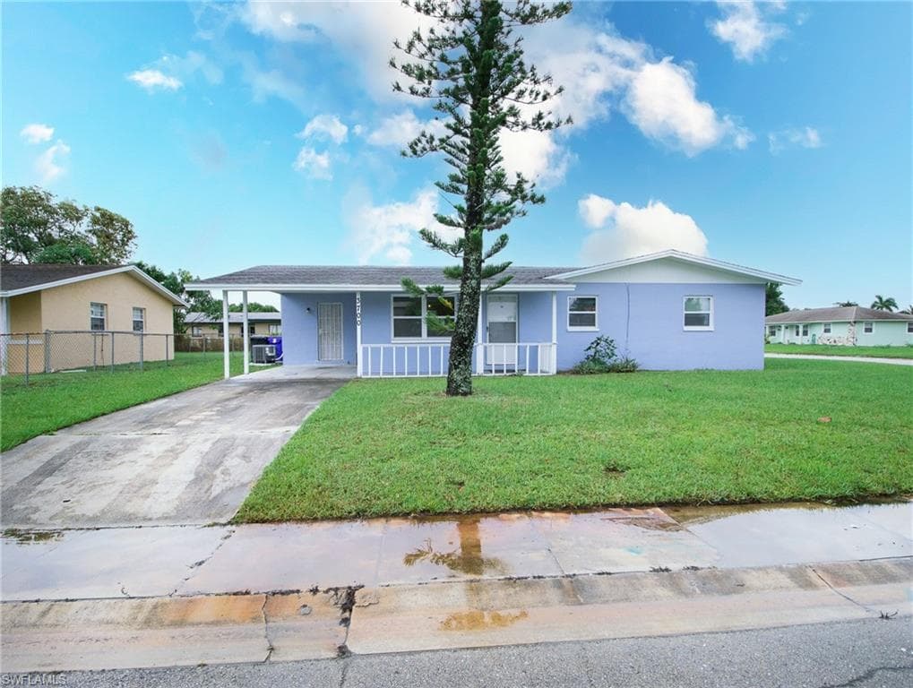 3700 Edison AVE FORT MYERS, FL 33916