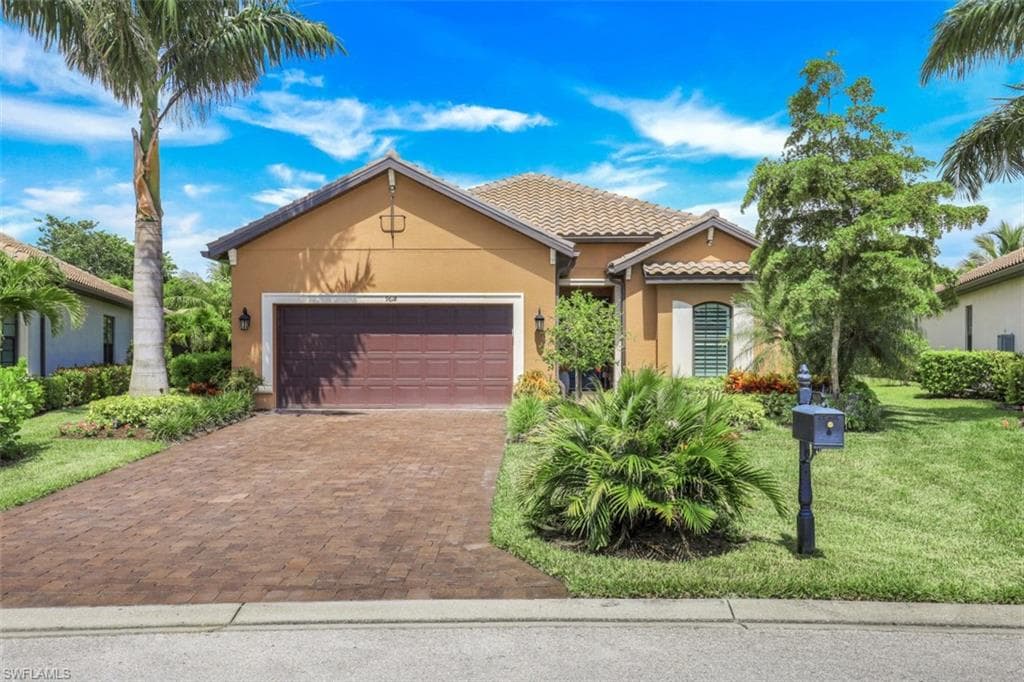 9618 Campanile CIR NAPLES, FL 34114