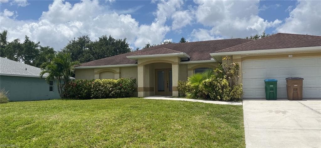 124 SW 30th TER CAPE CORAL, FL 33914