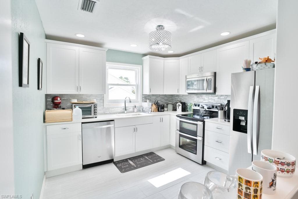 1494 Trafalgar LN N-201 NAPLES, FL 34116