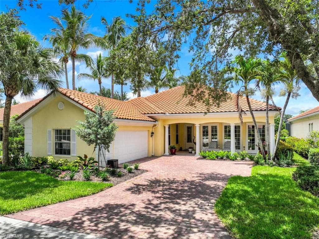 3140 Dominica WAY NAPLES, FL 34119