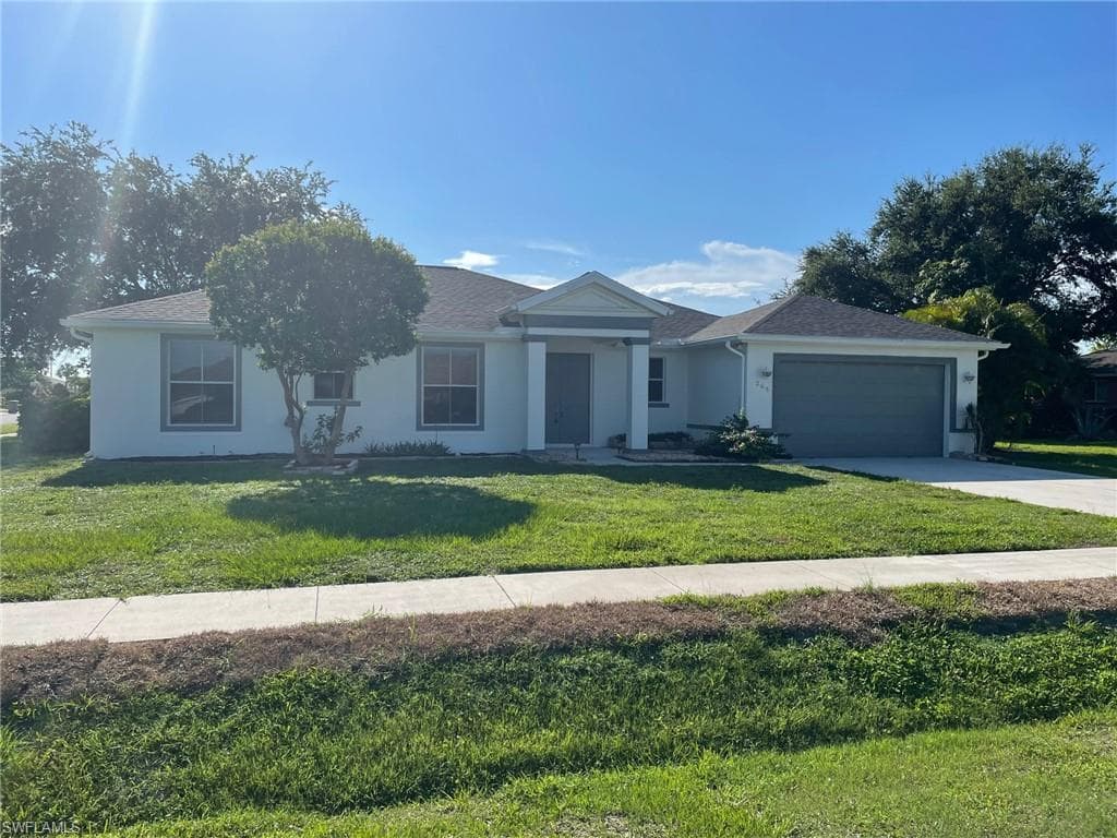 265 Justene CIR LEHIGH ACRES, FL 33936