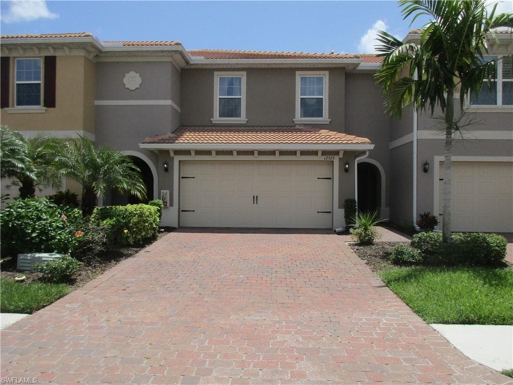 12525 Laurel Cove DR FORT MYERS, FL 33913