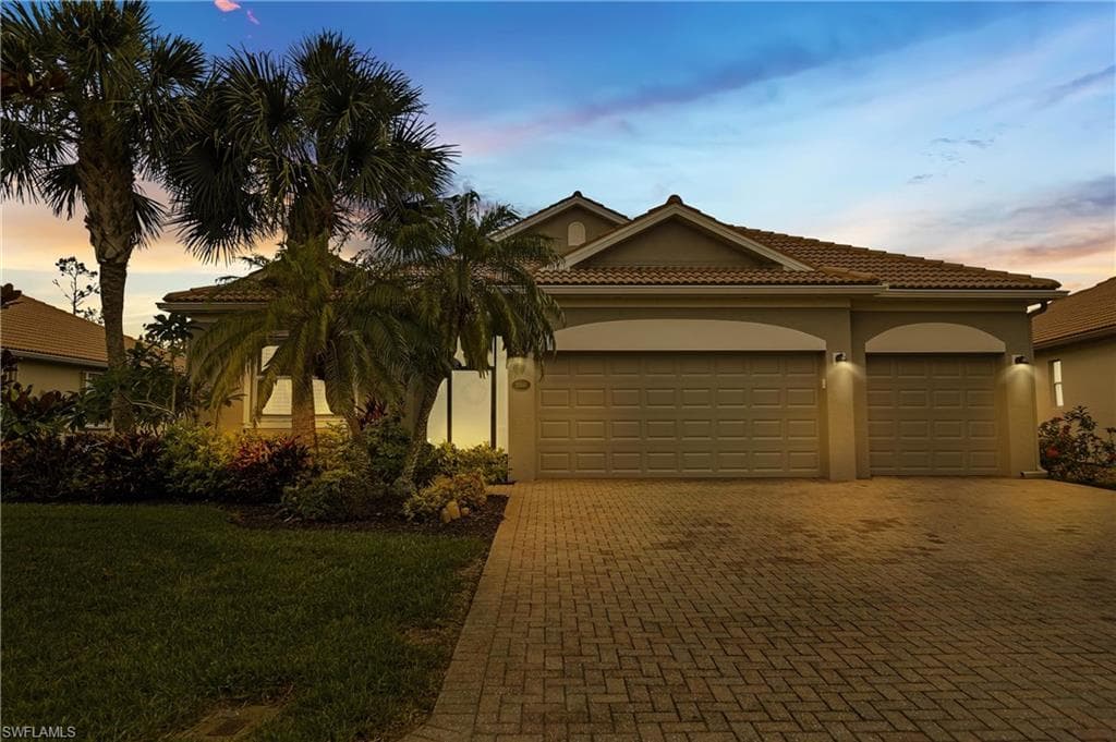 21843 Bella Terra BLVD ESTERO, FL 33928