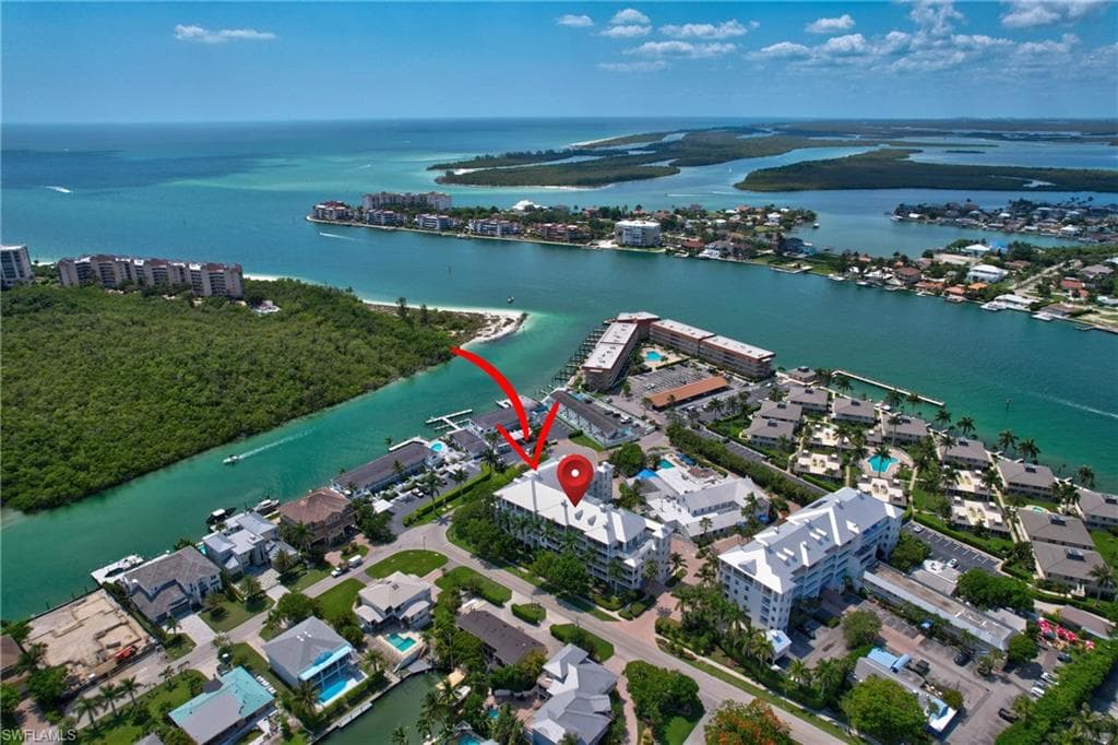 140 Palm ST 405 MARCO ISLAND, FL 34145