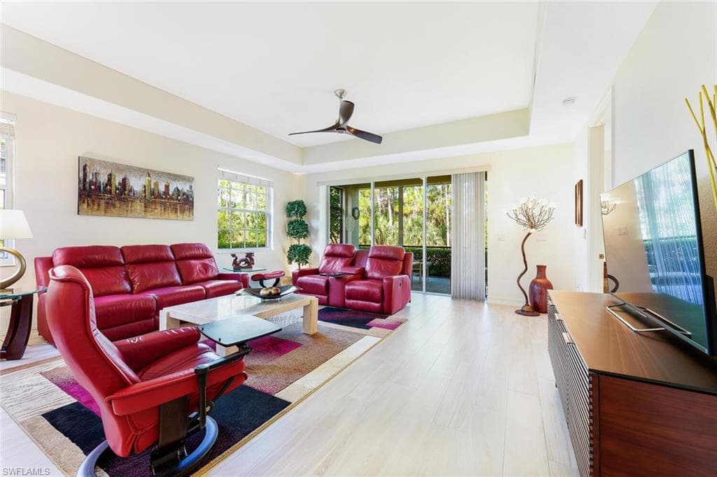 6057 Ashford LN 401 NAPLES, FL 34110